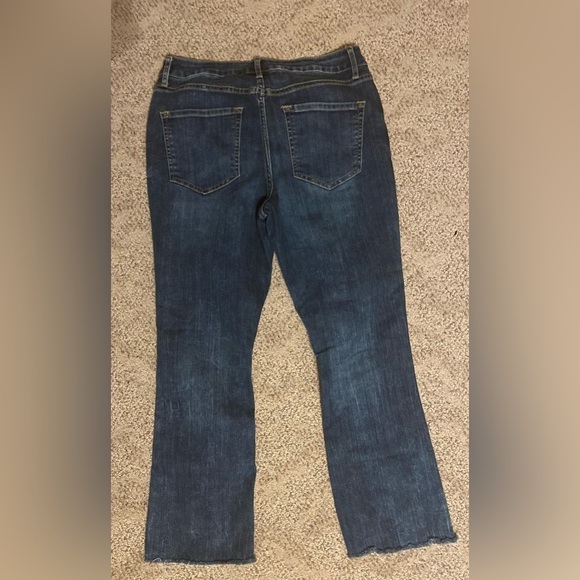 AMERICAN RAG Button Fly High Rise Kick Flare Jeans Size 9 - Picture 3 of 6